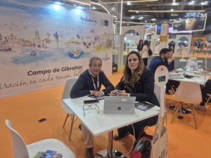 Los Barrios, presente en Fitur 2026 con nuevas guías y propuestas de turismo activo y de naturaleza